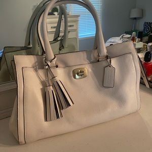 Winter white Coach tote